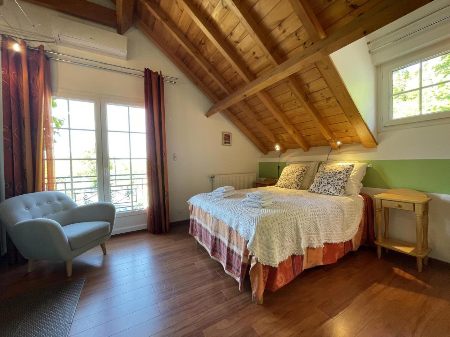 Les Gites De La Maison Bleue D'Estialescq ภายนอก รูปภาพ